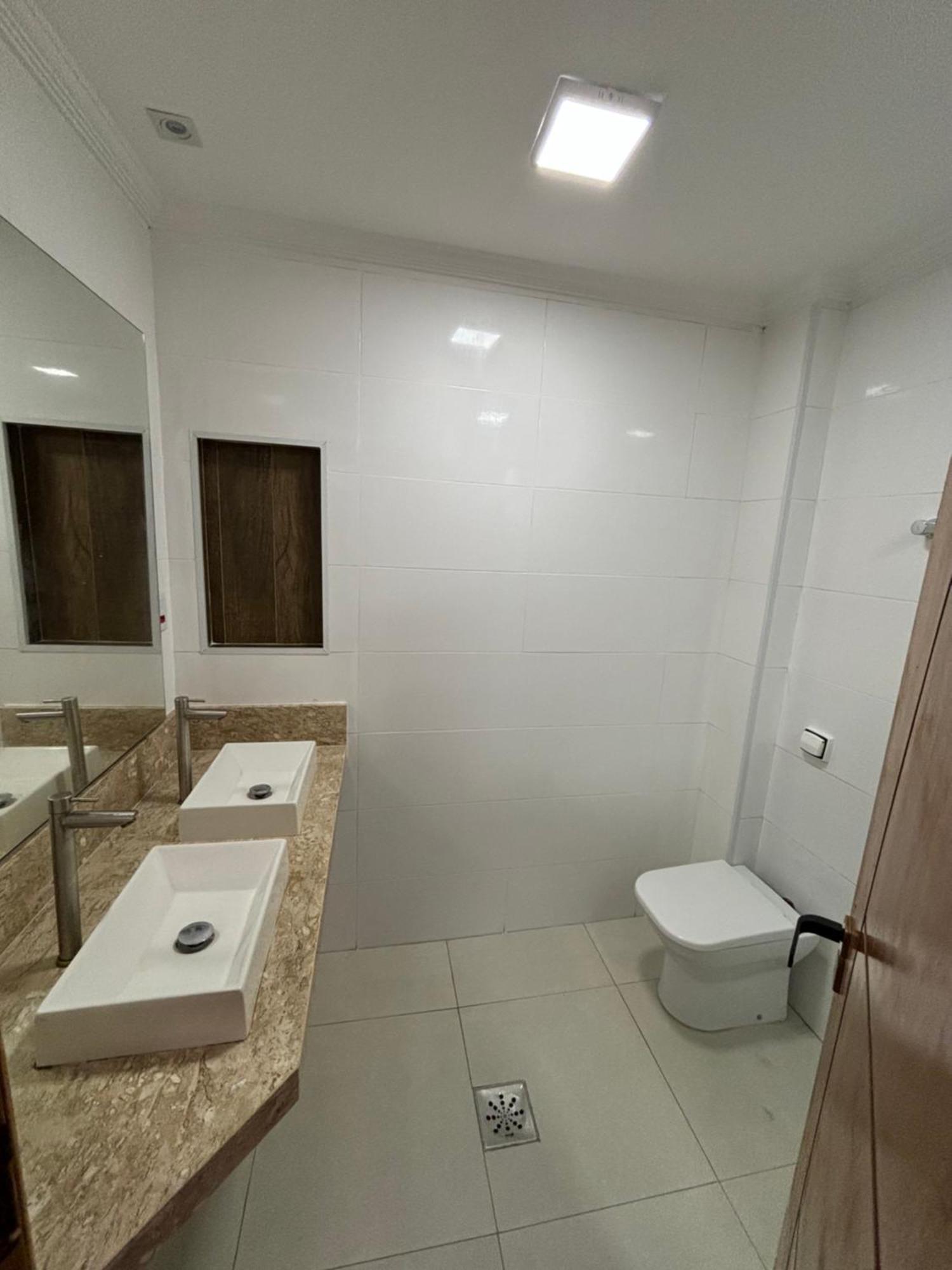 Apto Vista Mar Com Ar Cond, Piscina E Garagem Apartamento *